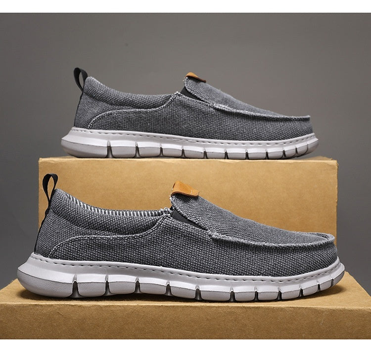 Men's Oversized Canvas Slipper