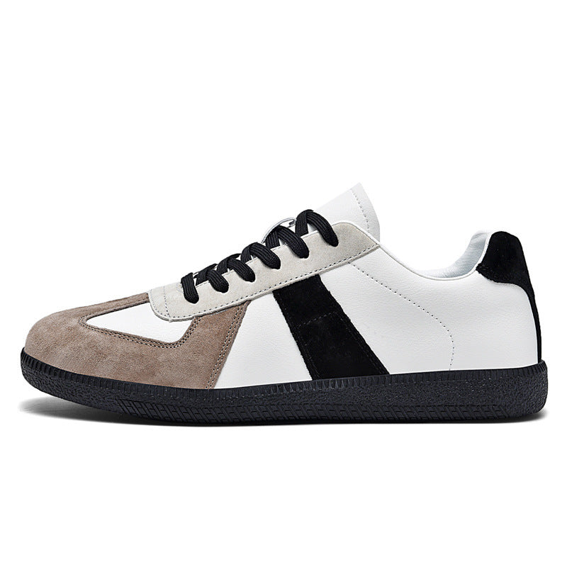 Retro Sneakers made of Canvas and Leather