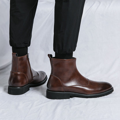 Classic leather boots with zipper