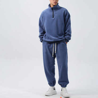 Loose-fitting fleece tracksuit